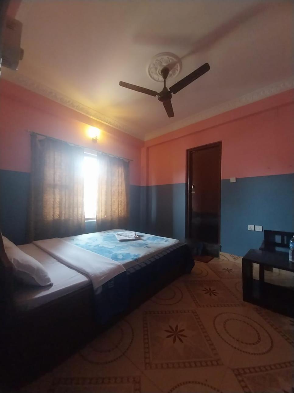 Krishna Inn Pokhara Exterior foto
